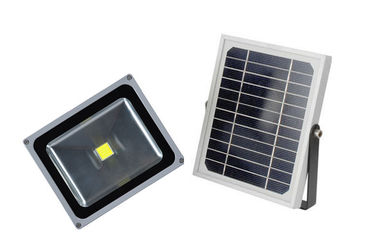 Iluminação exterior conduzida solar recarregável da segurança da luz de inundação de 10 w na lâmpada de rua